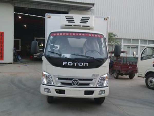 福田奧鈴6.1米貨廂冷藏車 福田奧鈴6.1米貨廂冷藏車